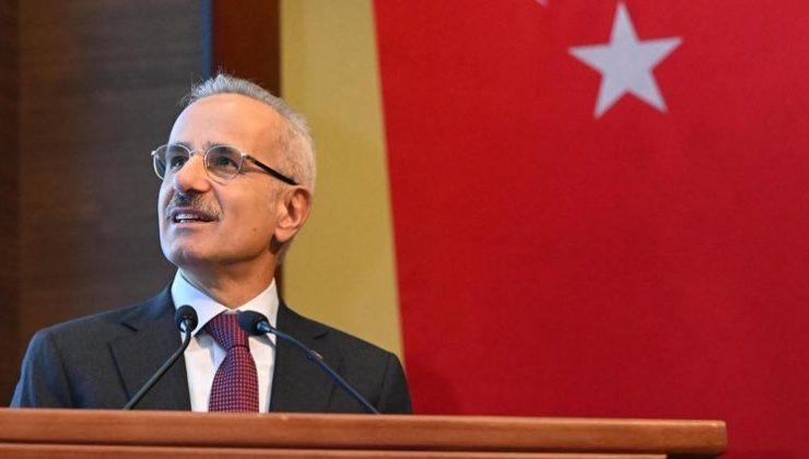 Bakan Uraloğlu: Dünyanın yakıtı veri, motoru yapay zeka