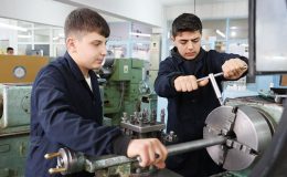 Fabrika gibi lise: Cirosu 5 milyon