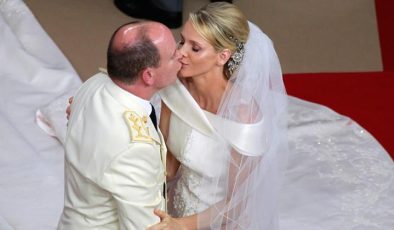 Mutsuz gelin kendini para harcamaya vermiş…  Çocuklarını kaçak göçmenler büyüttü… Kocası metresleri için gizli banka hesapları bile açmış