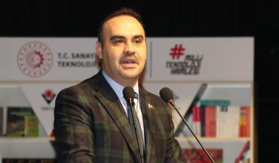 Bakan Kacır: Seferberlik ruhuyla hareket ediyoruz