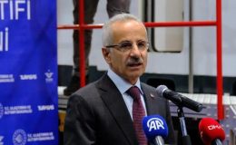 Bakan Uraloğlu açıkladı: Lokomotif sektöründe kendi teknolojisine sahip sayılı ülkelerden biriyiz