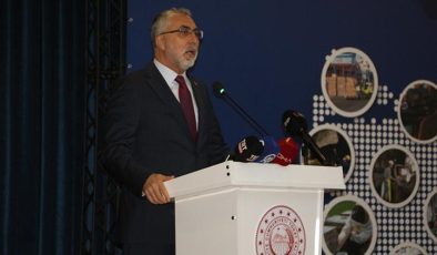 Bakan Işıkhan: Büyükşehir belediyelerine ait toplam borcun yüzde 75’i CHP’ye ait