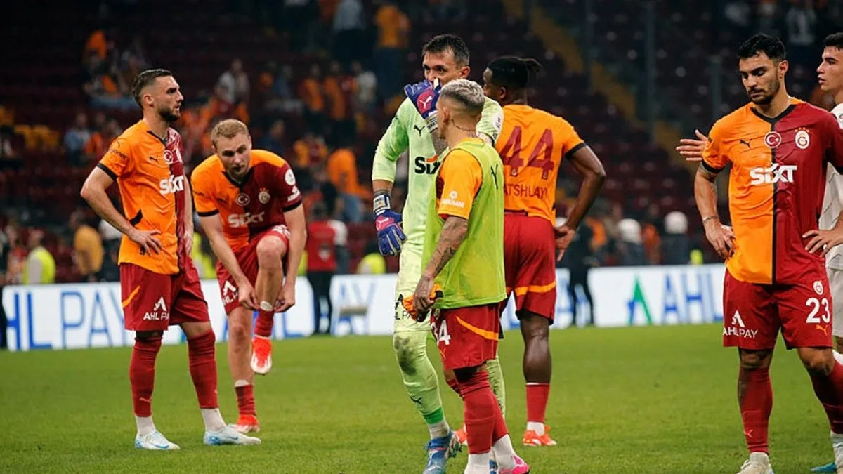 GALATASARAY HABERLERİ: Eski Galatasaraylıdan Okan Buruk’a olay sözler! Kasımpaşa maçı sonrası…