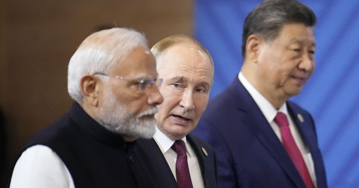 Çin ve Hindistan liderleri 5 yıl sonra buluştu