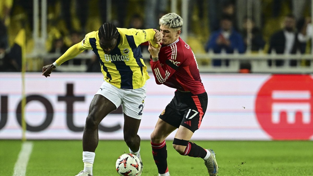 Osayi Samuel’den geleceği için açıklama: Bana bağlı değil