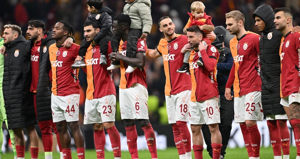 G.Saray, AZ virajında! İlk 11’ler belli oldu